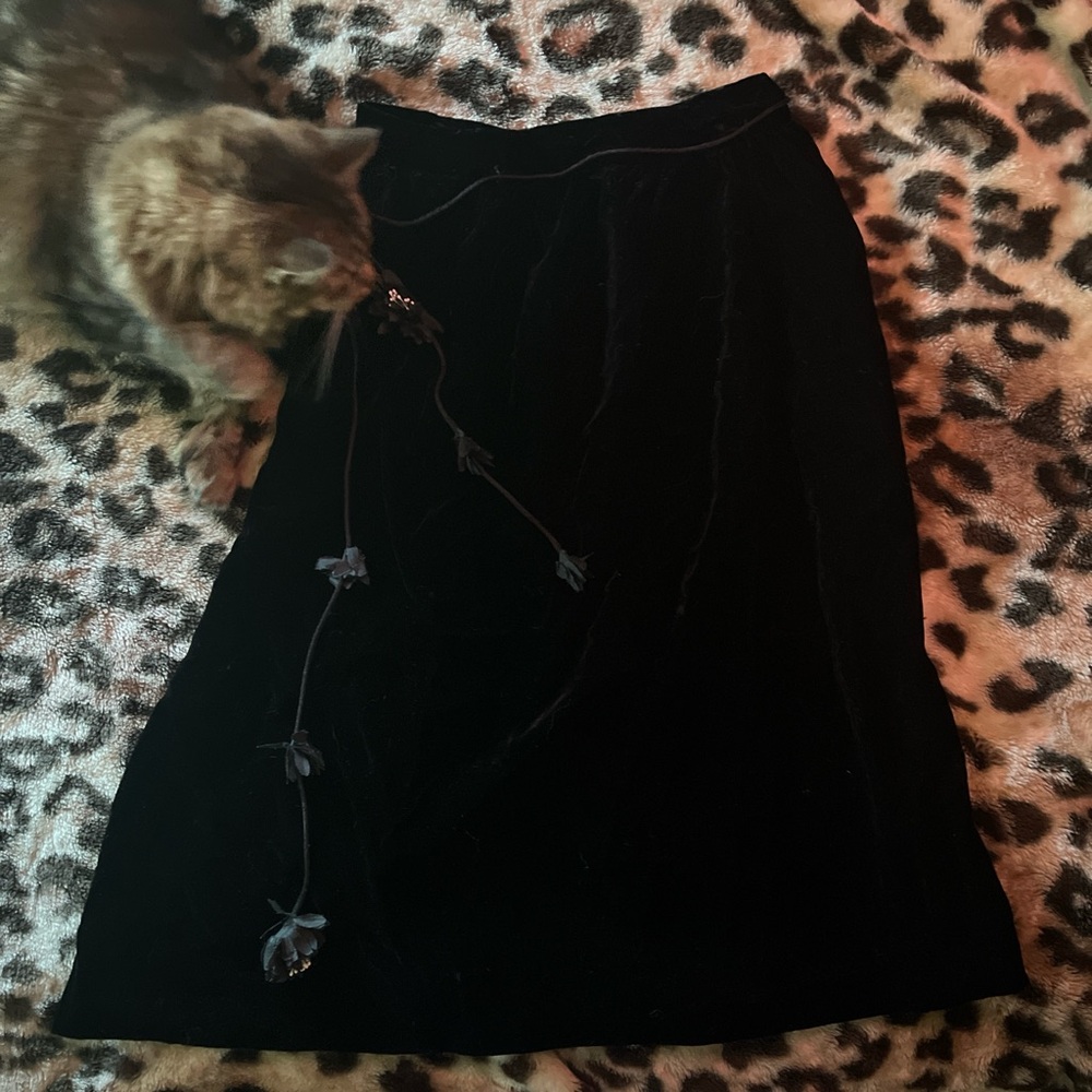 Vintage 1960s Lee Jordan Black Velvet Midi Skirt